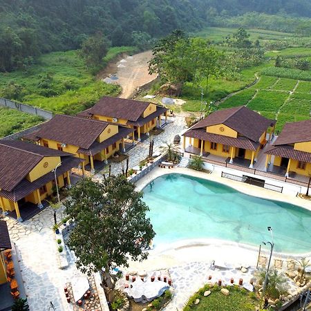 Sky Bay Lodge Ha Giang Buitenkant foto