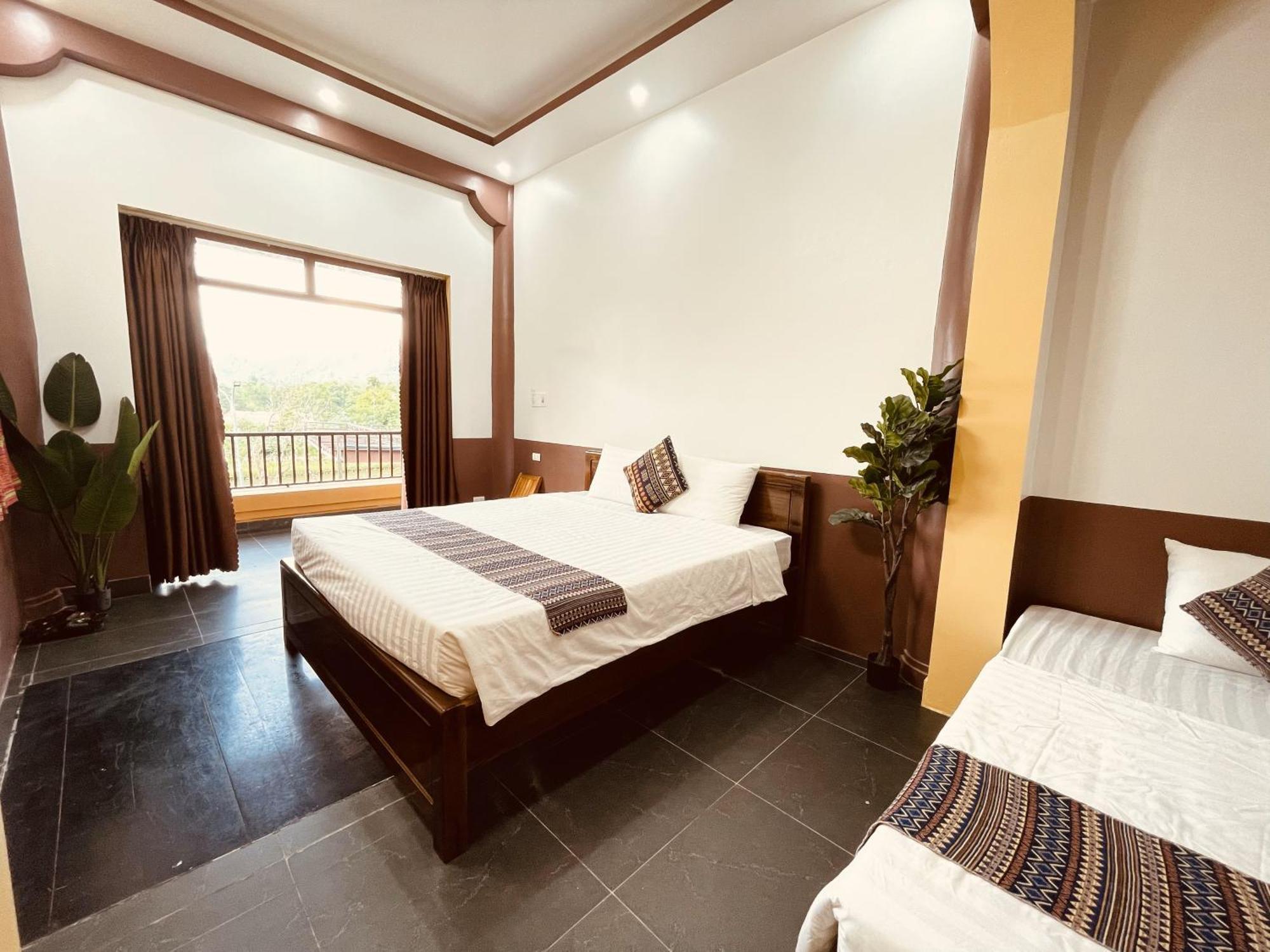 Sky Bay Lodge Ha Giang Buitenkant foto
