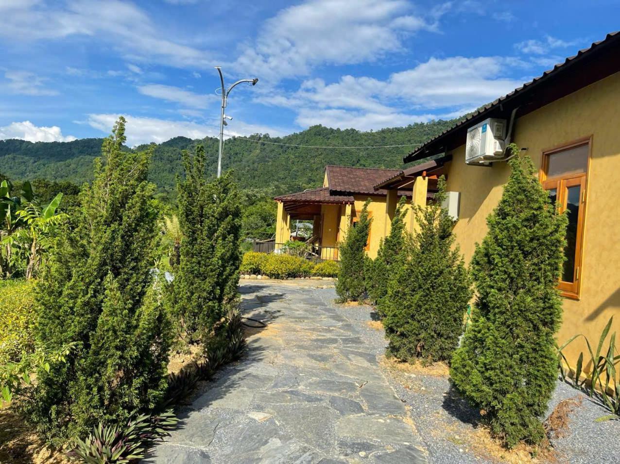 Sky Bay Lodge Ha Giang Buitenkant foto